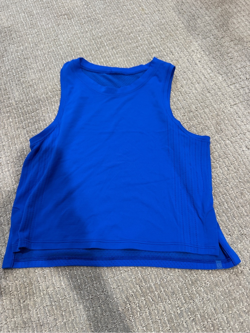Lululemon tank